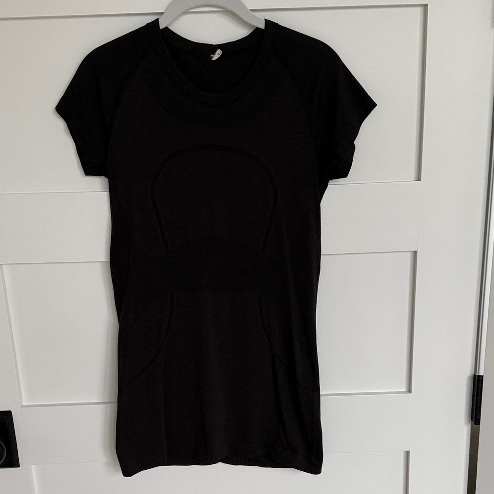 Lululemon Swiftly Tech short sleeve shirt 2.0.